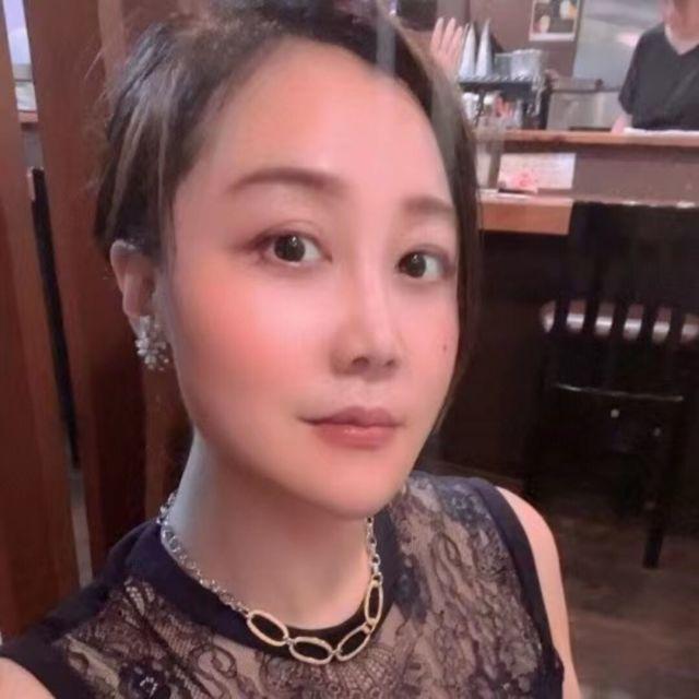 一眼红尘的照片
