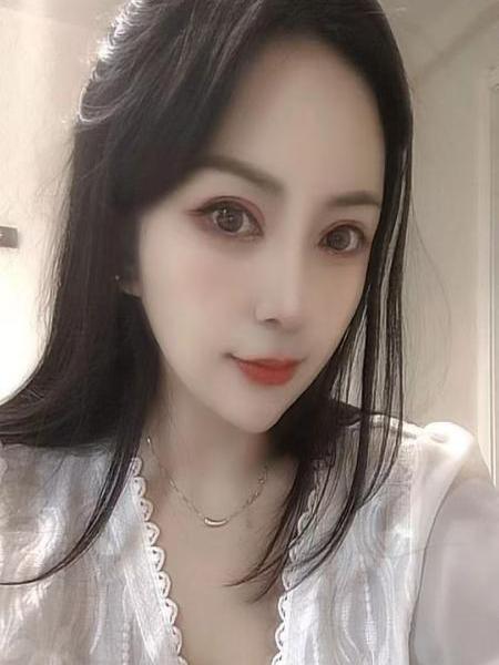 媚儿的照片