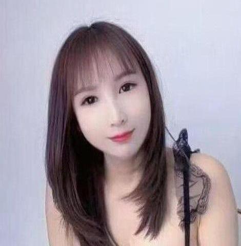 葡萄味的吻的照片