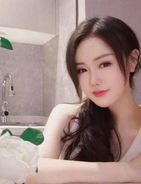 小芷的照片