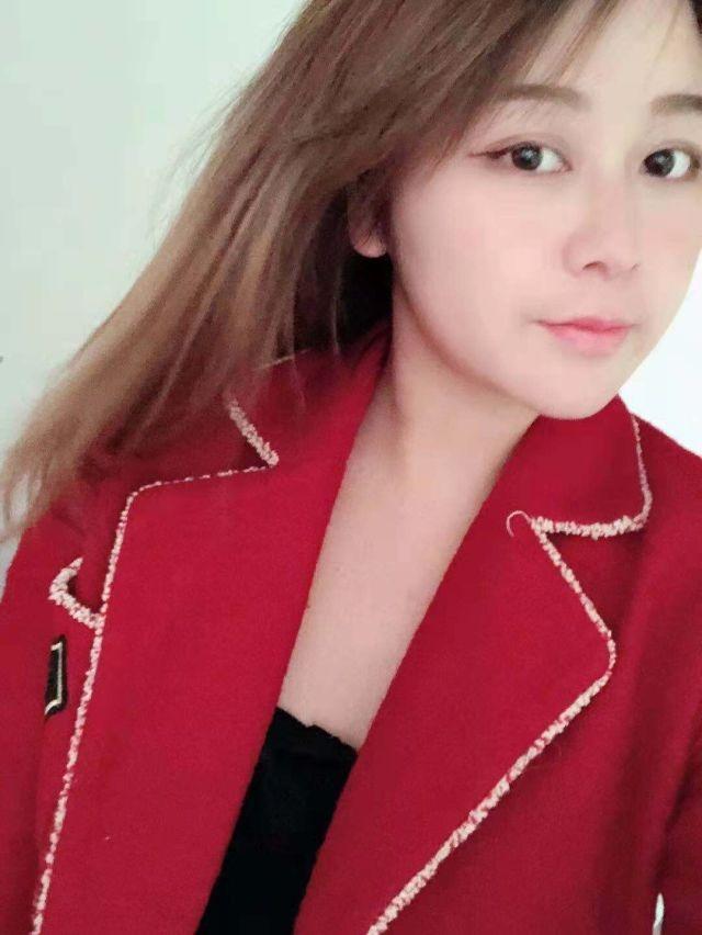 依兰的照片
