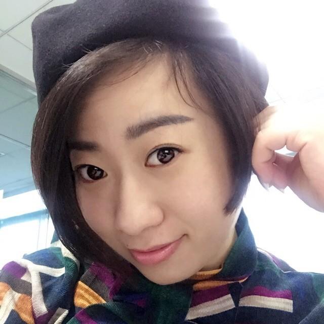 叽叽喳喳的照片