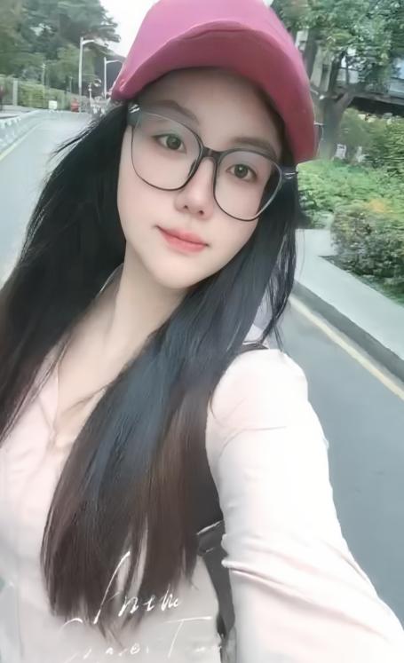 依琳的照片