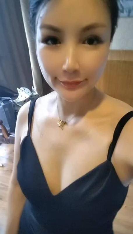 小蘑菇的照片