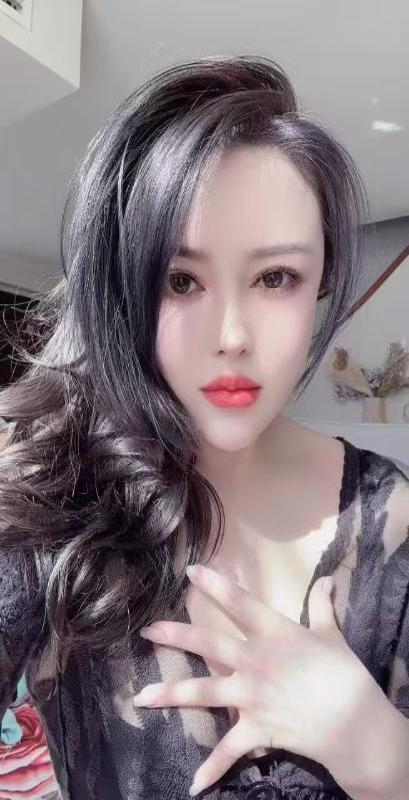 二嫂的照片