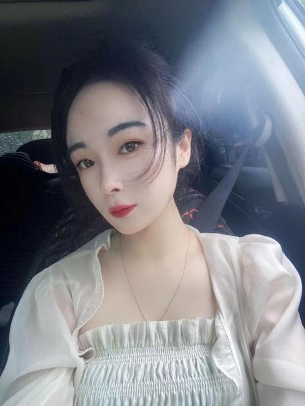 阿朵的照片