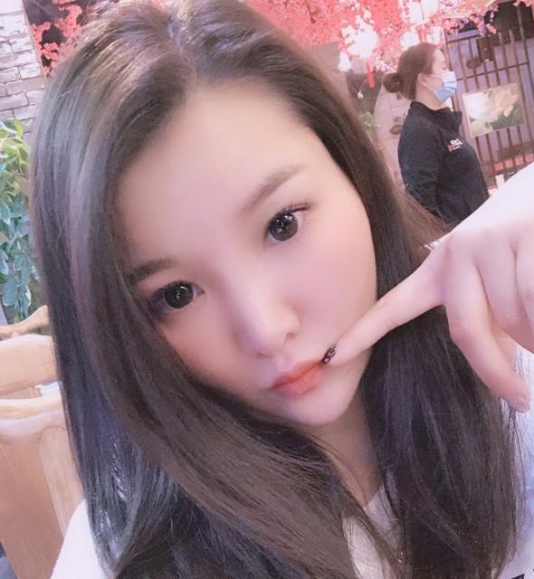 桃子的照片