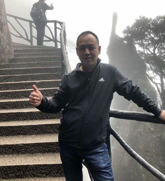老学生的照片