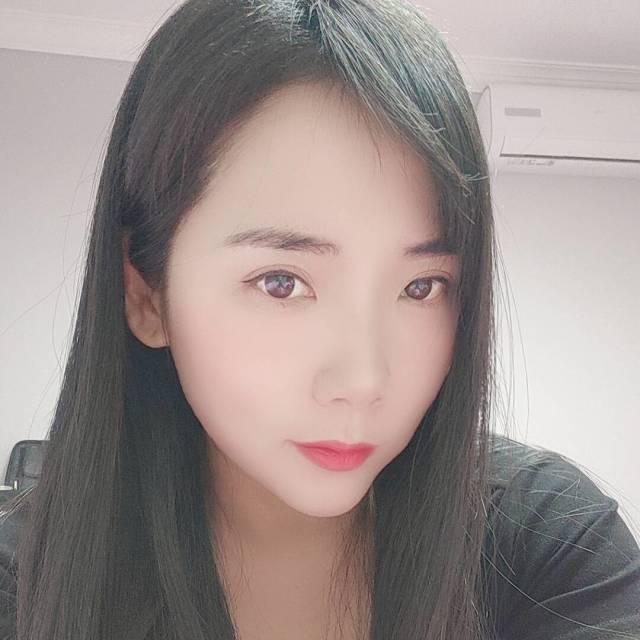 冰冰的照片
