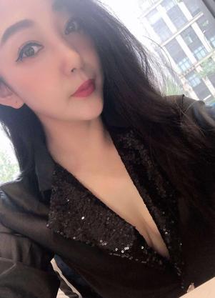 小倩的照片