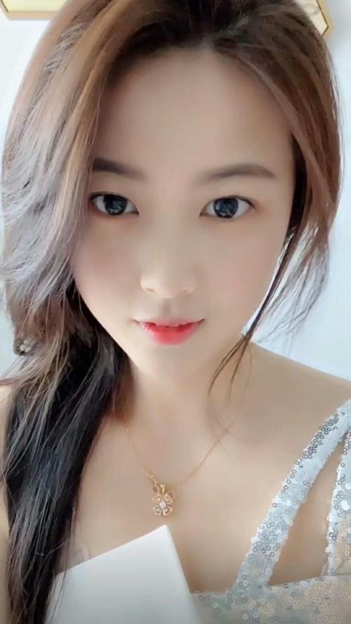 聆听自然的照片