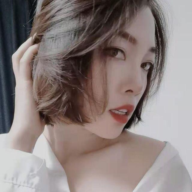 安妮的照片