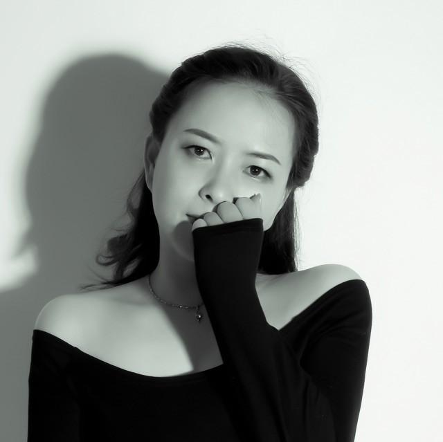 英子的照片