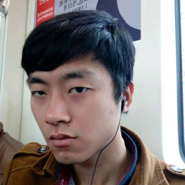 沉默的乃古的照片