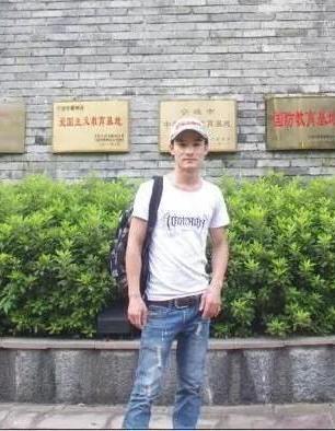 梁先生的照片