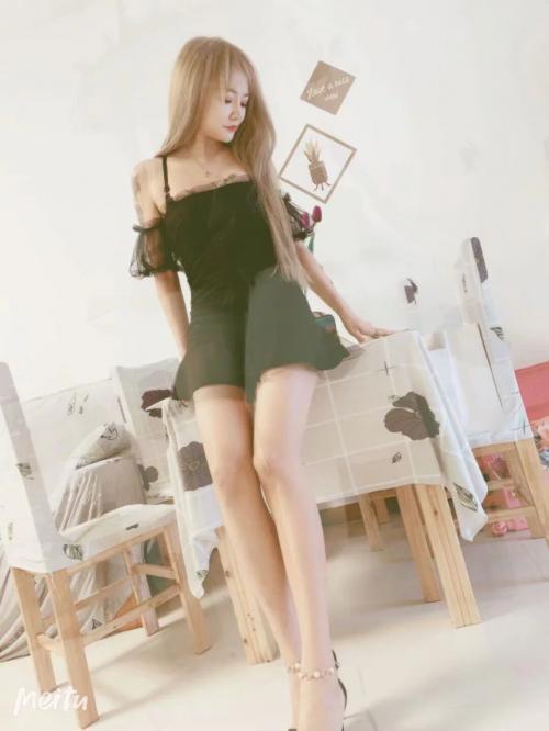 小夭同学的照片
