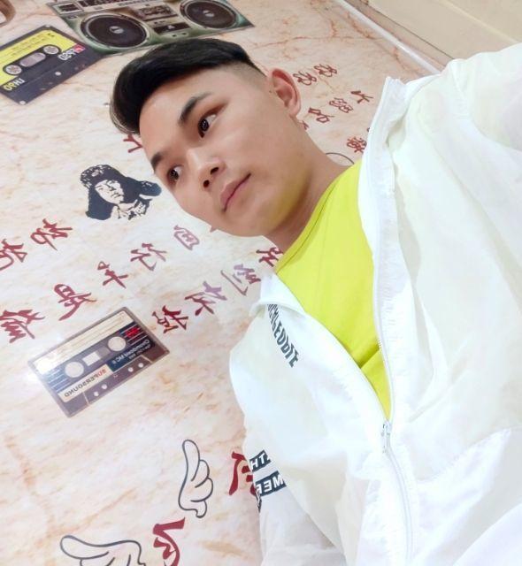 侯哥哥的照片