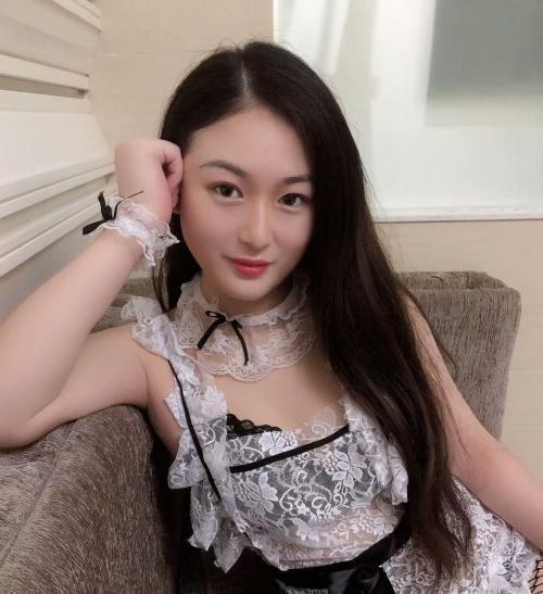 七七少吃点的照片