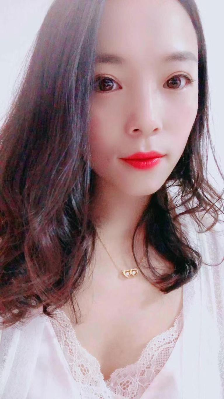 哈妮的照片