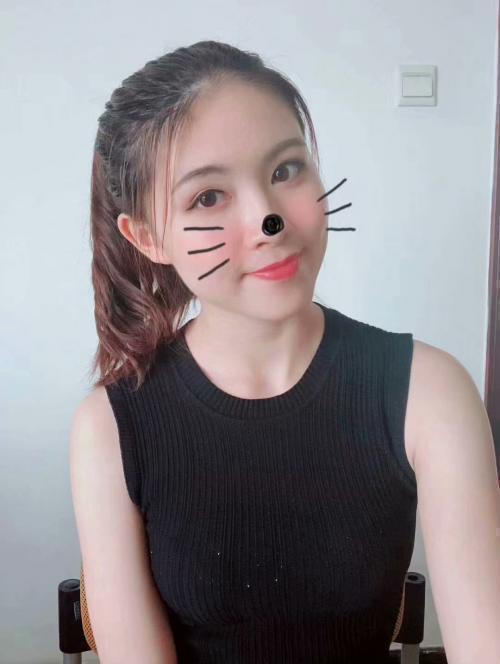 红杏等雨露的照片