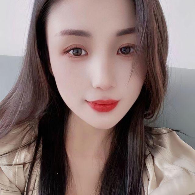 玲玲的照片