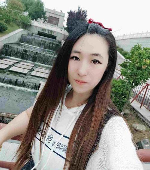 小彩旗的照片