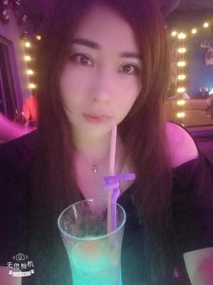 娜娜的照片