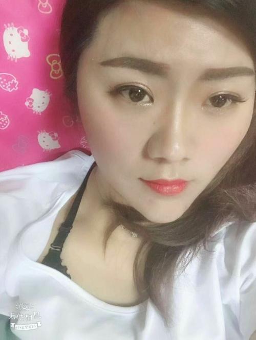 小小的闺蜜的照片