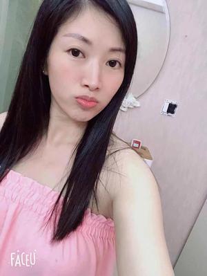 玲玲的照片