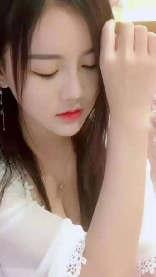 曲直幽静的照片