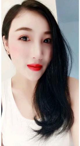 德思勤心柔的照片