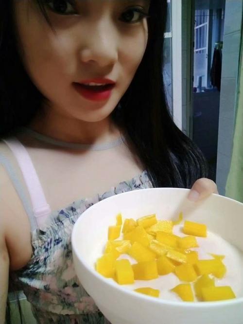 浅笑的照片