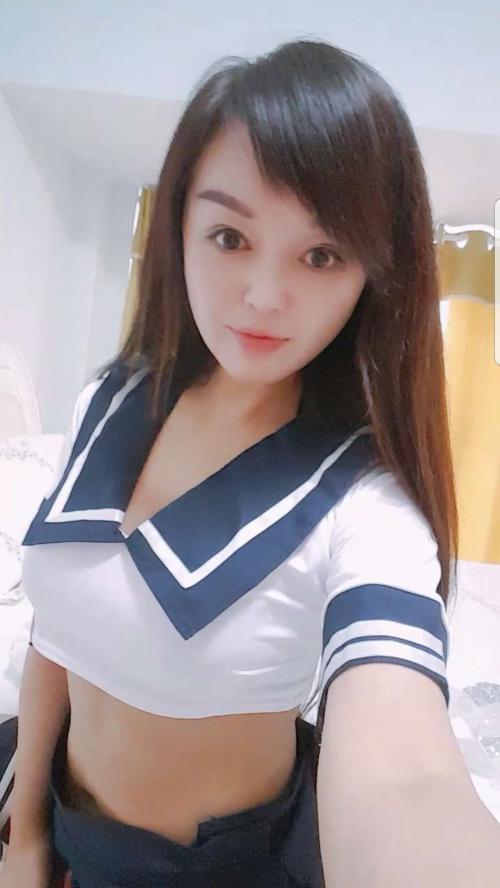 爱笑的猫的照片