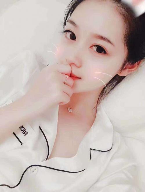 隔空的爱的照片
