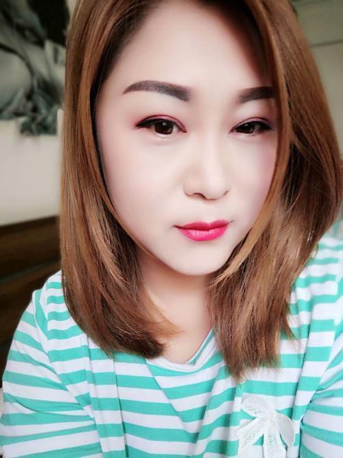 性感小嘴唇的照片