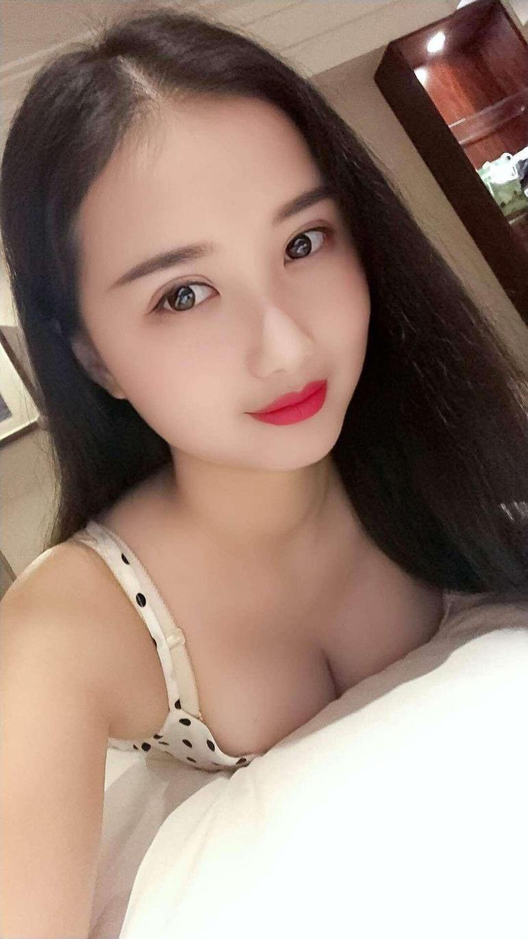 酷酷的女孩的照片