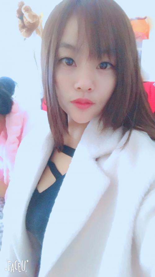 陈丫头的照片