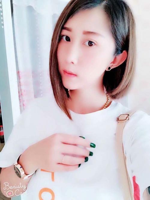 奔放的露西的照片