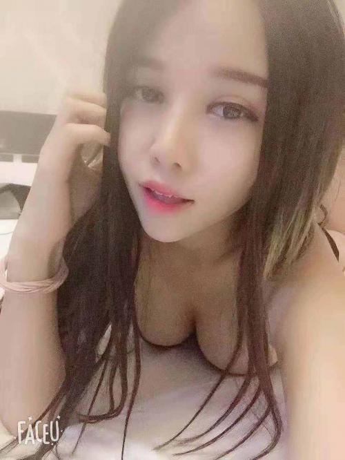小妮子的照片