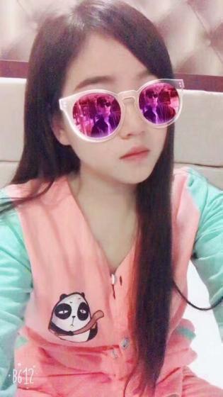 可爱淘淘的照片