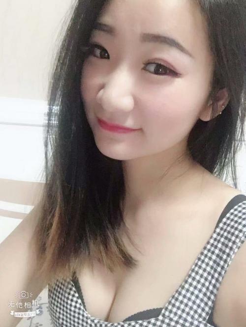 简爱美人鱼的照片