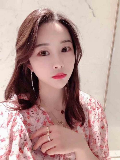 .西.西的照片