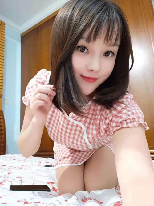 彼此彼此的照片