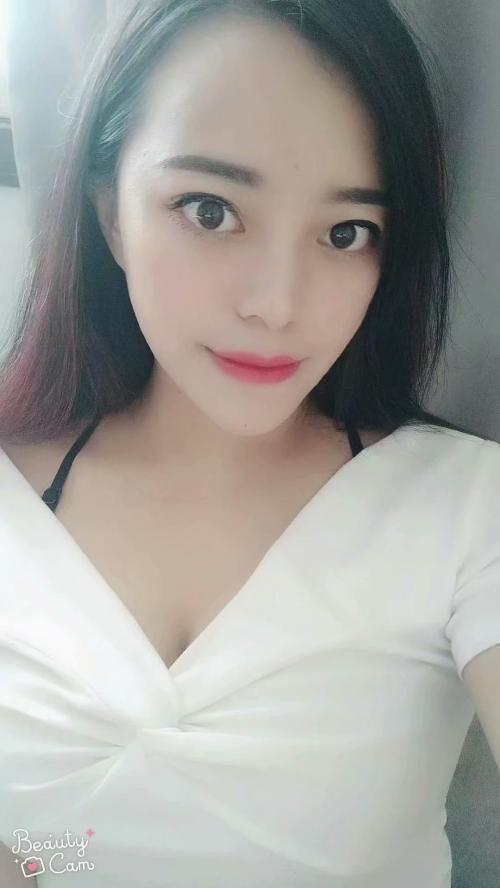 咖啡加伴侣的照片