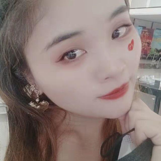 李然的照片