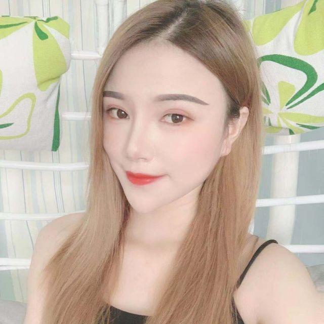 甜甜的照片