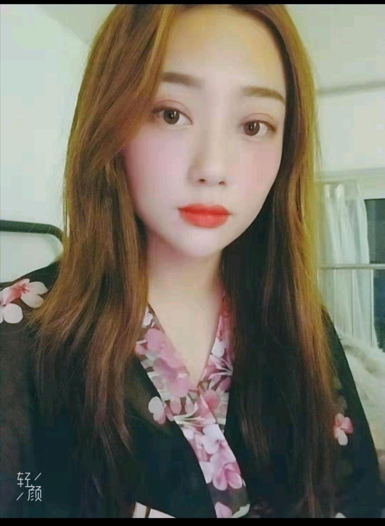 菲菲的照片
