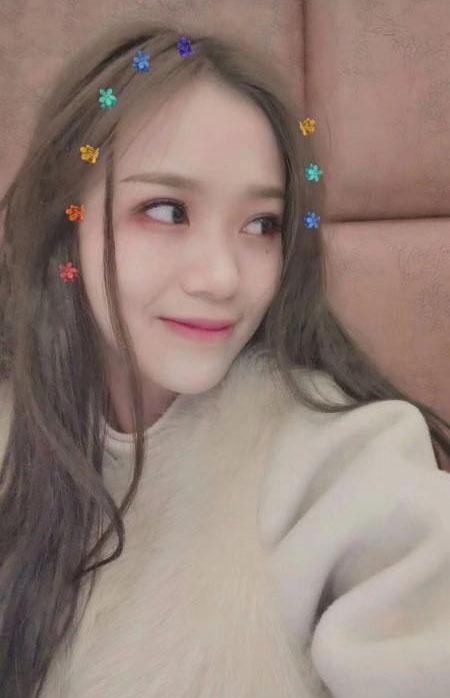 邻家小姐姐的照片