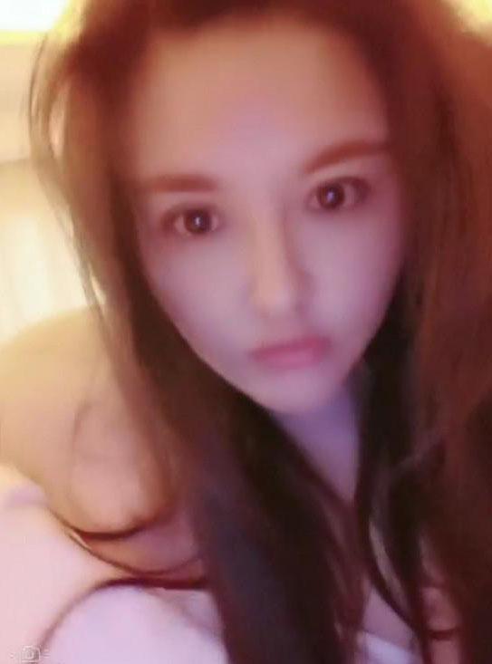 只想当听众的照片