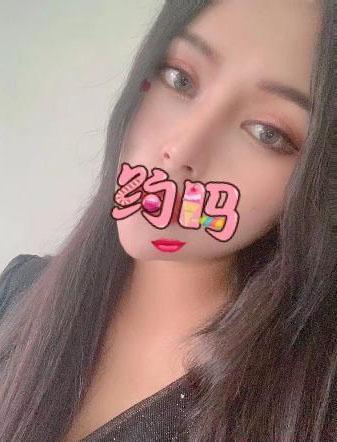 女人是蝴蝶的照片
